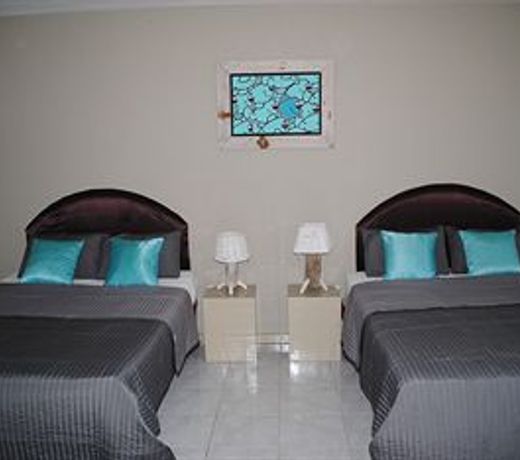 The Lodge Bed & Breakfast