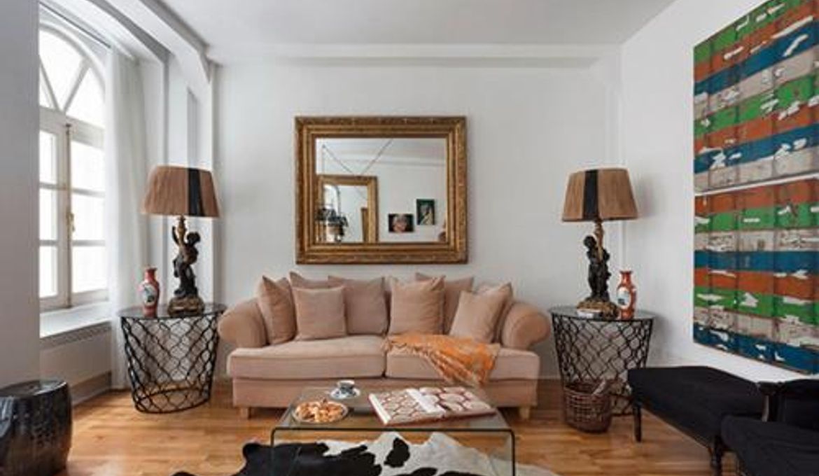 Chiconomy Suites
