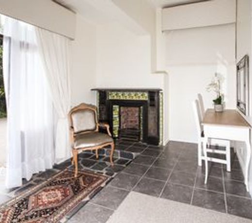 Hathaway Guest House