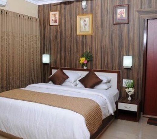 Hotel Badami Court