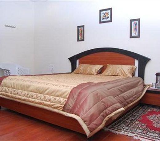 Hotel Honey Dew