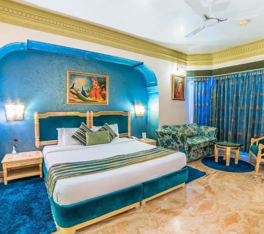 Hotel Hillock