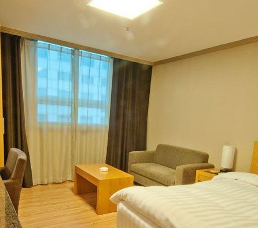 Changwon AT Business Hotel