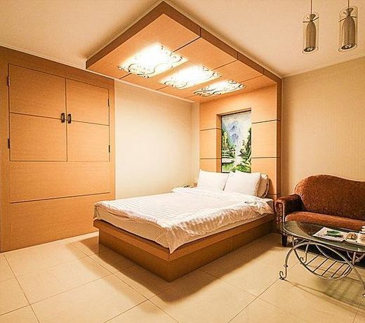 Cheonan City Hotel