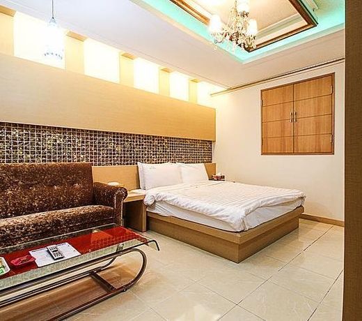 Cheonan City Hotel