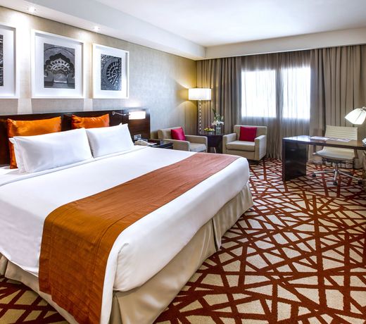 Crowne Plaza Dubai Deira, an IHG Hotel