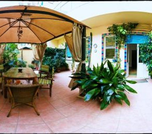 B&B Livingstone
