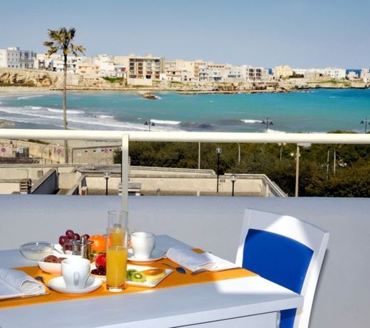 Hotel AlbÃ nia
