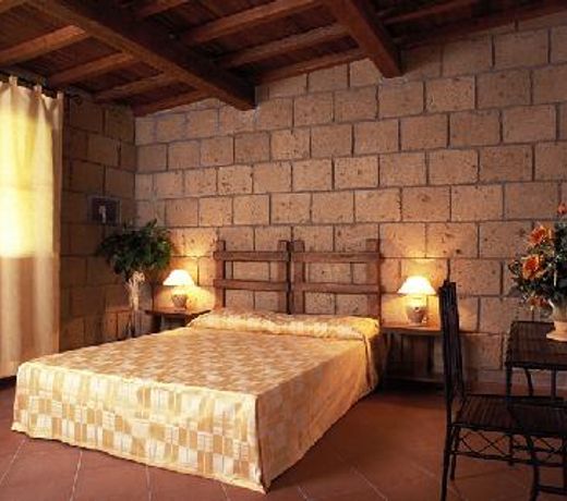 IL BORGO DI SAN VALENTINO