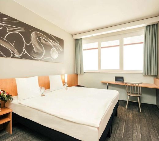 Ibis Vienna Airport
