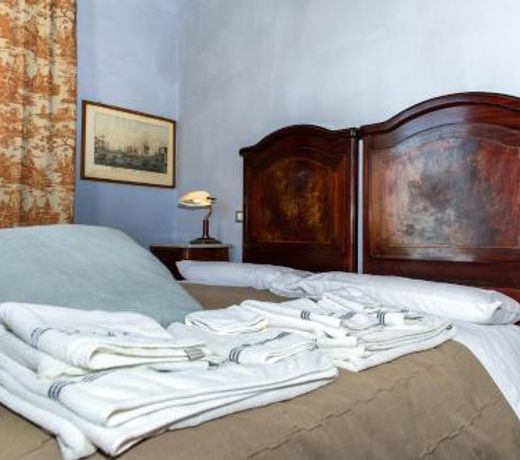 Al Porto Di Lucca B&B