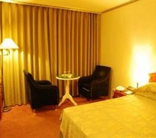 Hotel The Palace