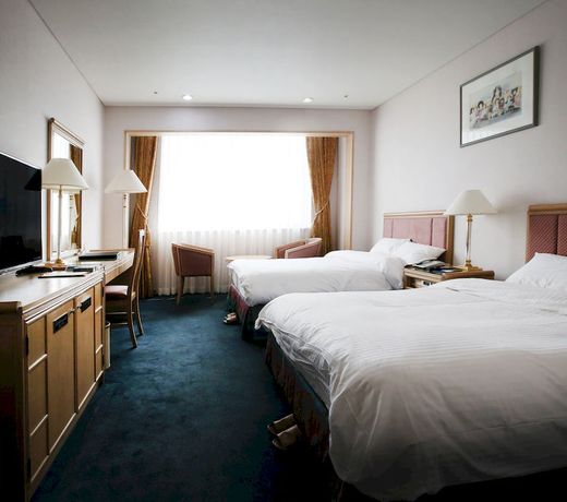 Legend Hotel