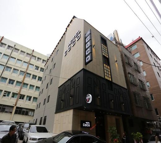 Hotel CoCo