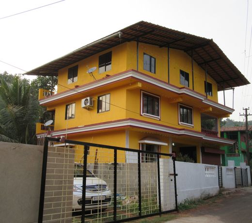Mandrem Beach Guest House Goa