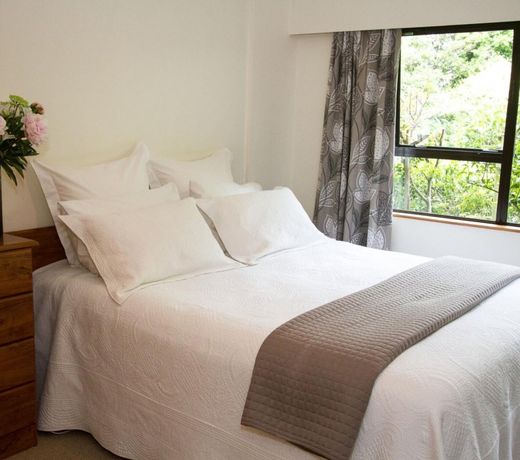 Hunua Homestead Accommodation