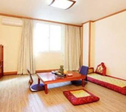 Hiddink Tourist Hotel