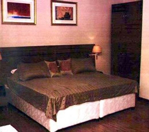 Le Jazz Hotel