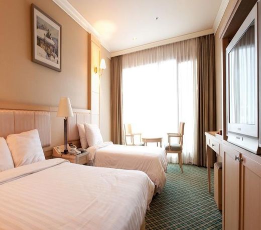 Shin Yang Park Hotel