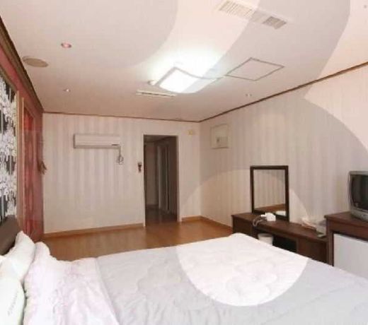 Gyeongju Tourist Hotel
