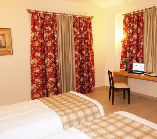 Canari de Byblos Hotel