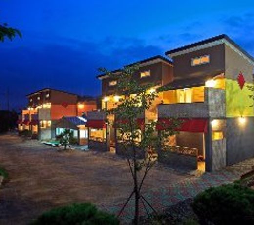 Somma Resort