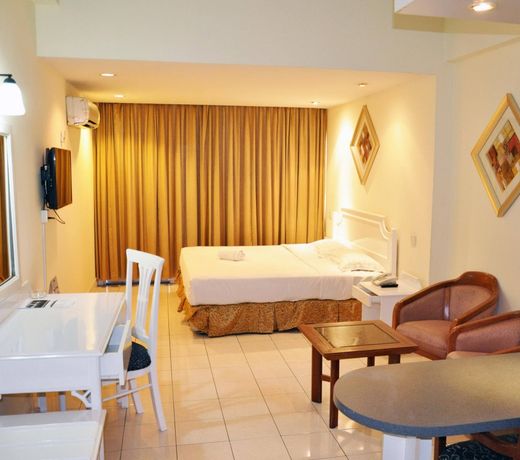 Promenade Service Apartment