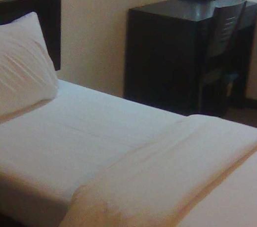 OYO 89995 Glex Hotel Pandan City