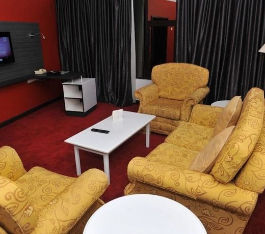 Grand Riverview Hotel