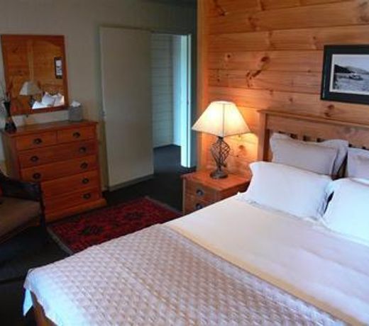 Koura Lodge