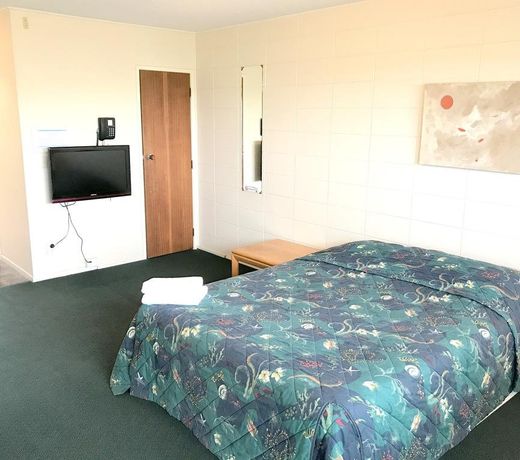Greenview Motel