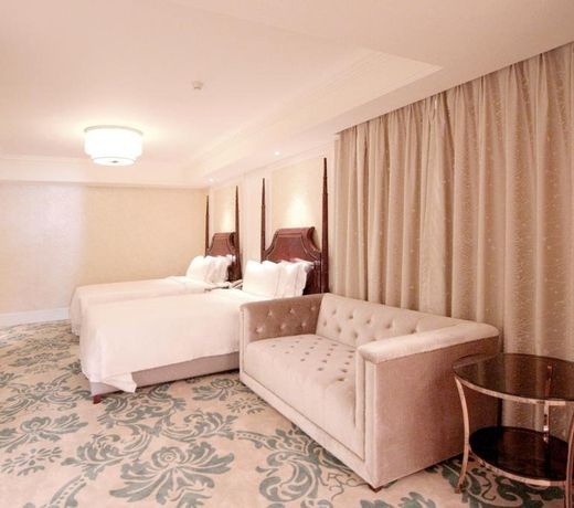 Lake Piedmont International Hotel