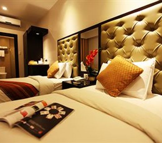 Castle Peak Hotel