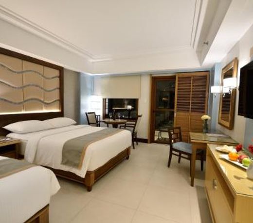 Henann Resort Alona Beach