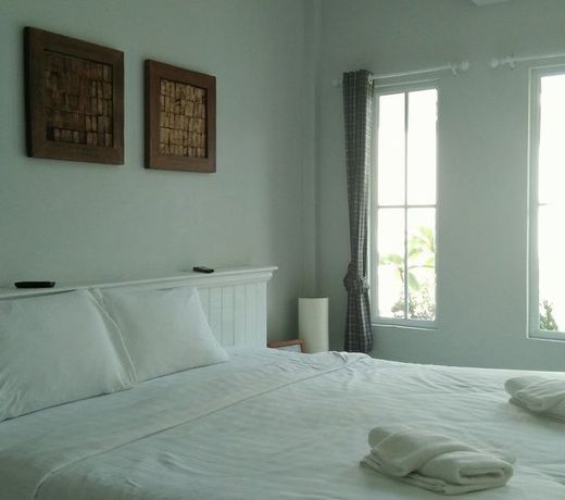 The Goodville Cottage