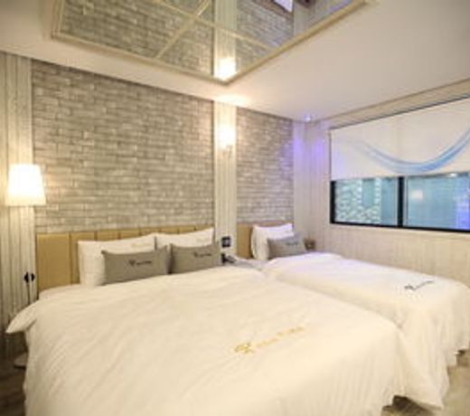 Cheonan Time Hotel