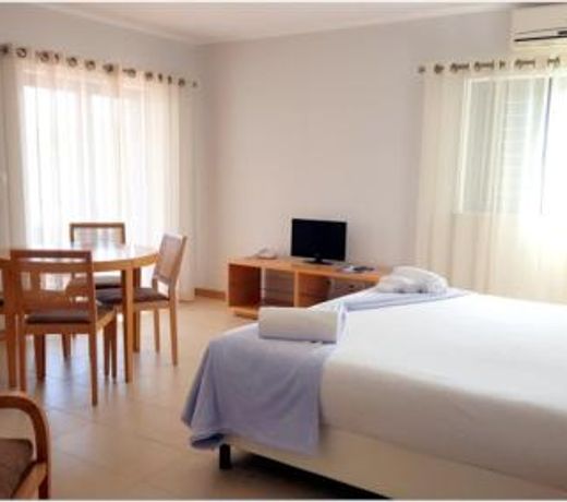 Vicentina Hotel
