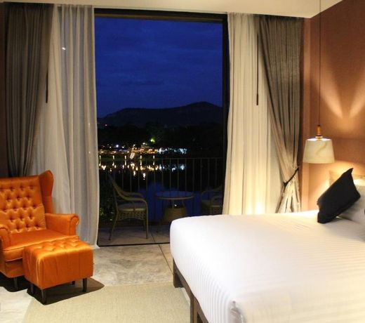 The Glory River Kwai Hotel
