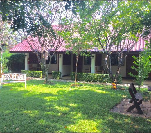 The Nine Guesthouse