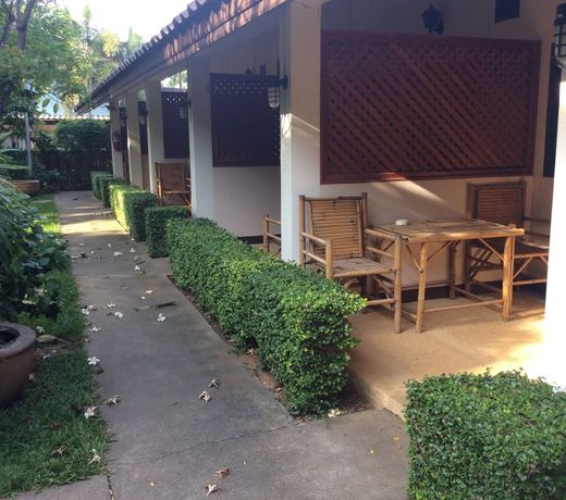 The Nine Guesthouse