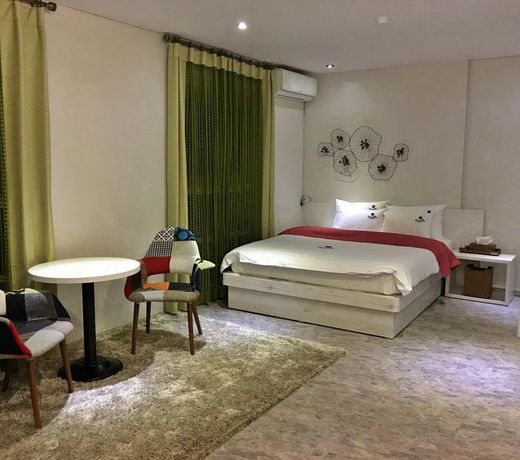 Zzara Hotel