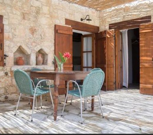 House of Eleni