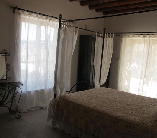 House of Eleni