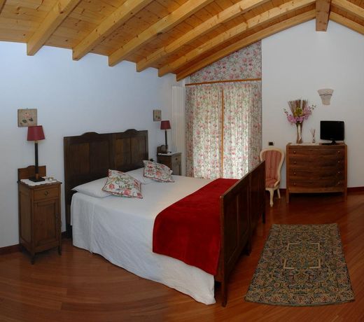 La Rosa Home