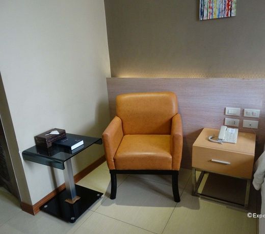 Dela Chambre Hotel