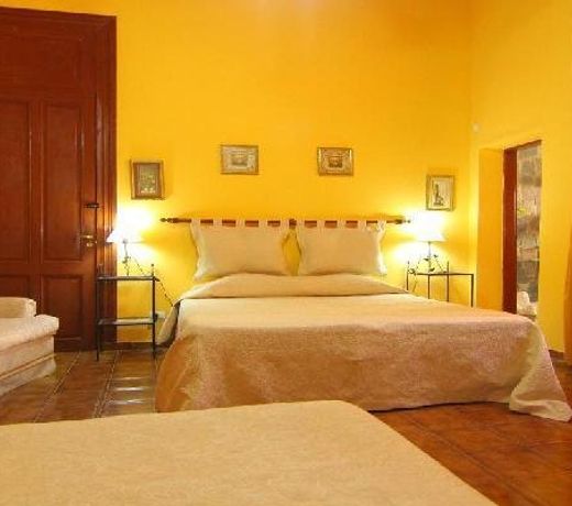BOUTIQUE BAUDI