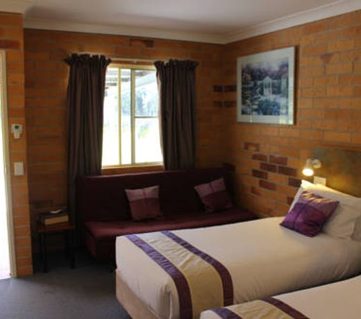Copper Country Motor Inn