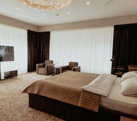 Astor Hotel