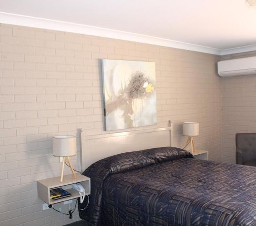 Canowindra Riverview Motel