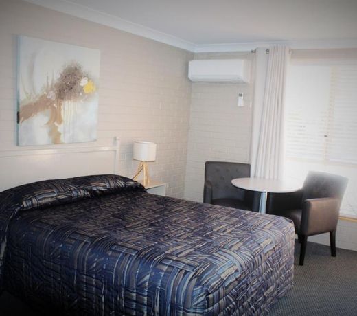 Canowindra Riverview Motel
